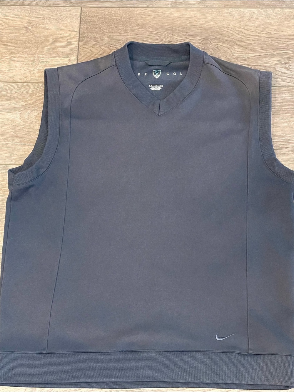 Nike Golf V‑Neck Sleeveless Vest in Navy Blue